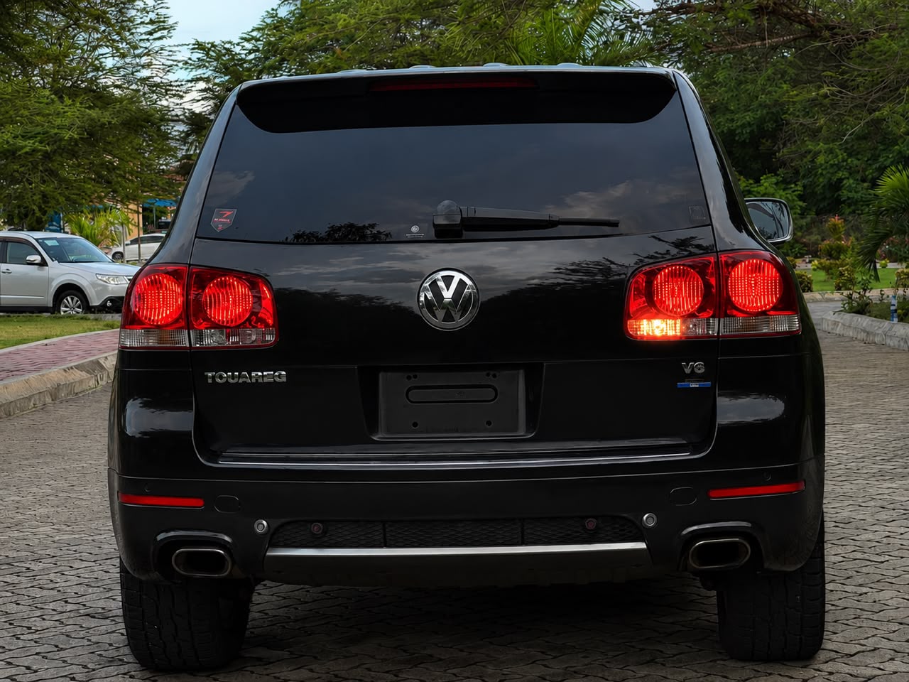 VOLKSWAGEN TOUARAGE thumbnail 6